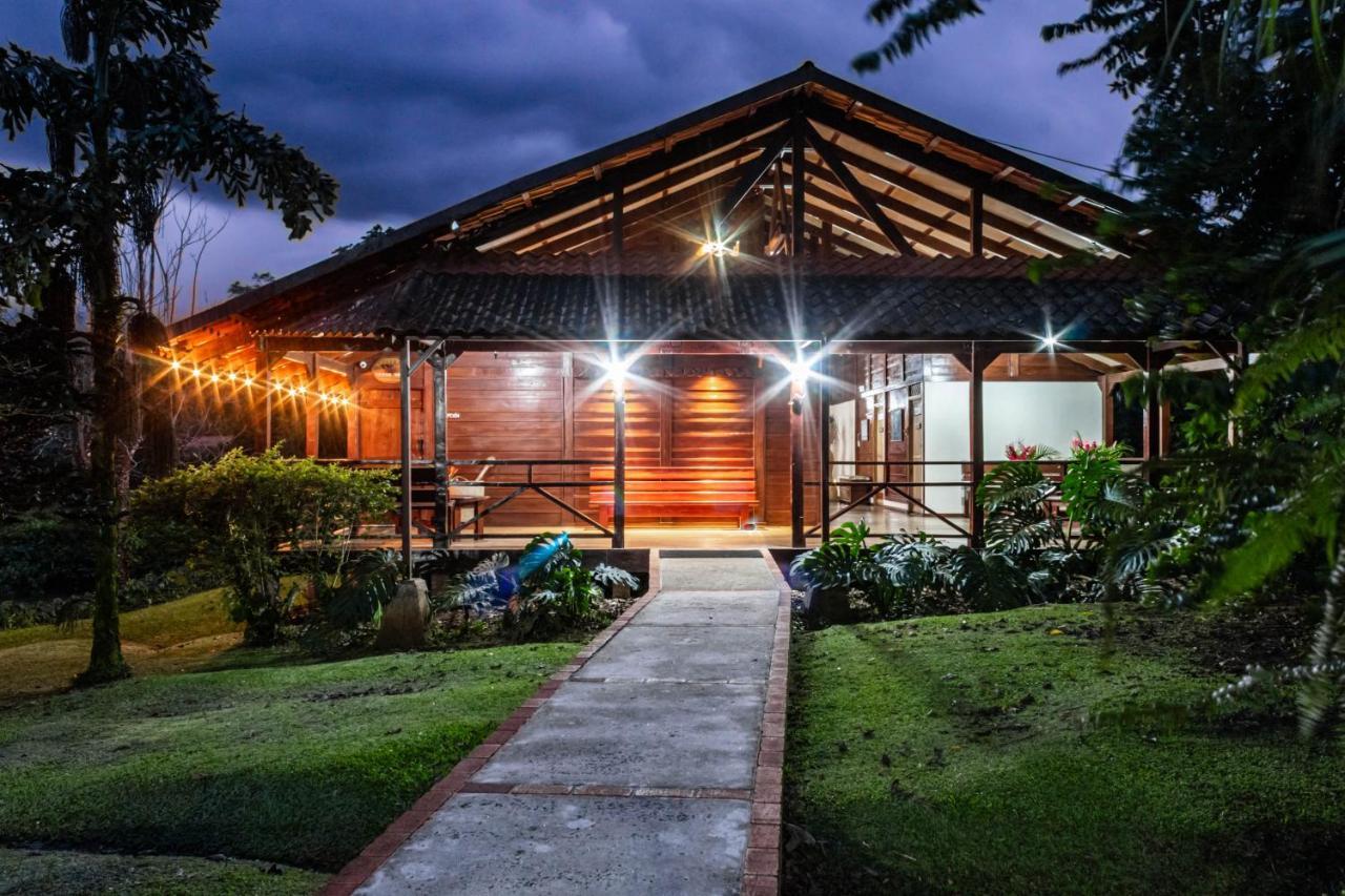 La Anita Rain Forest Colonia Dos Ríos Εξωτερικό φωτογραφία